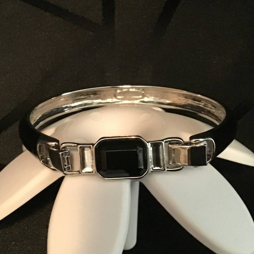 Lia Sophia Change it Up Black Bracelet with interchangeable clip -2013